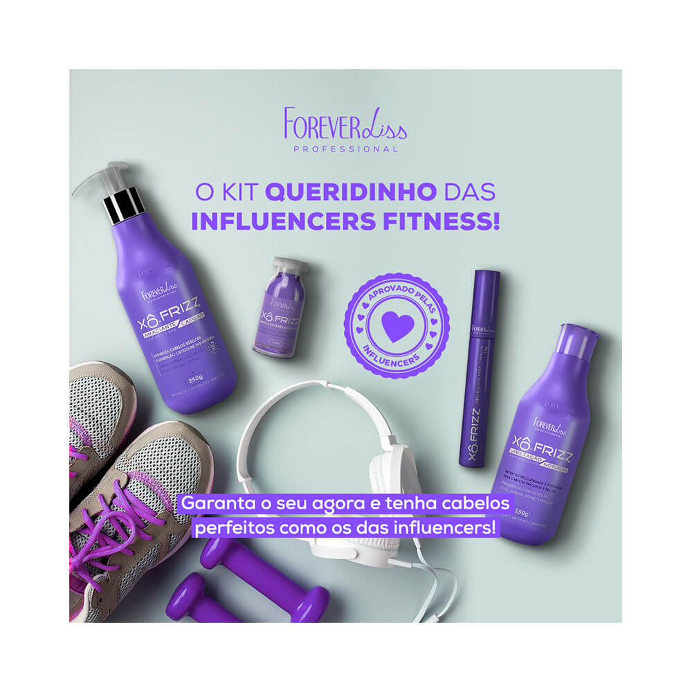 Produtos do kit Xô Frizz dispostos em fundo cinza mostrando embalagens e textura