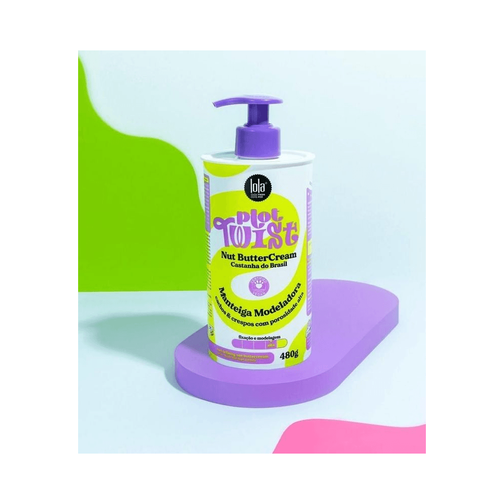 Manteiga Plot Twist Nut Butter Cream 480g em cenário estilizado com base roxa