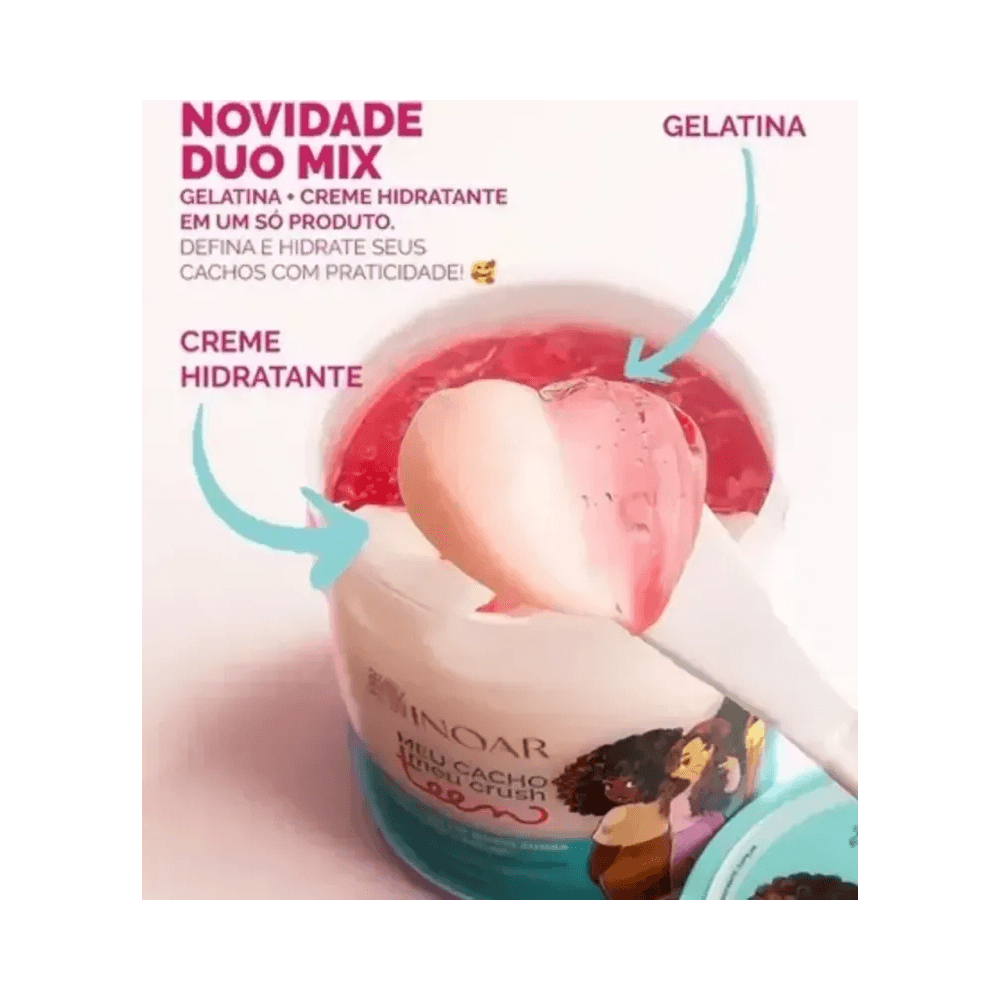 Close-up da textura dupla: gelatina rosa e creme branco