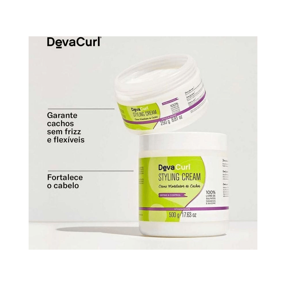 Dois potes DevaCurl Styling Cream mostrando embalagem e rótulos